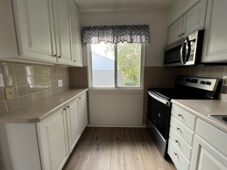 Building Photo - 6129 N Jayar Dr