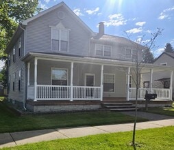 Building Photo - 304 N Main-Berrien