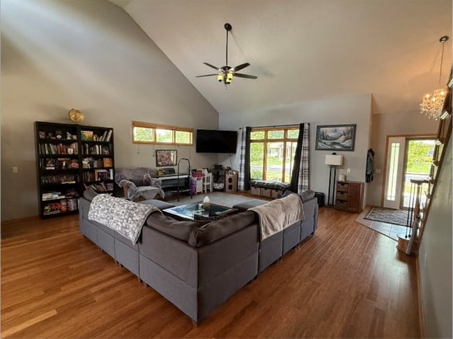 Building Photo - 4363 Memorial Cir