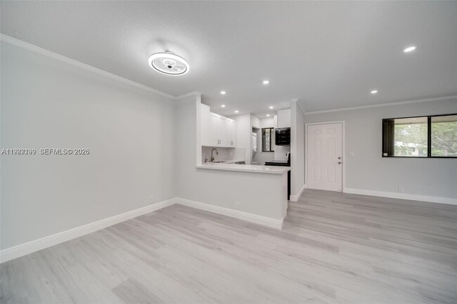 Building Photo - 677 Trace Cir