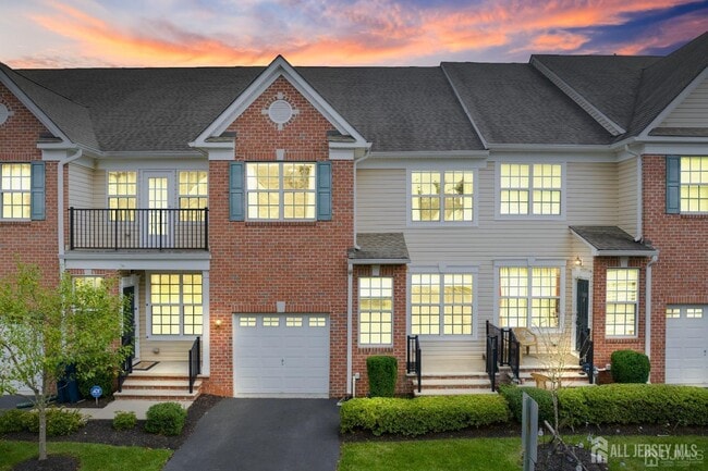 Building Photo - 2456 Canterbury Ln