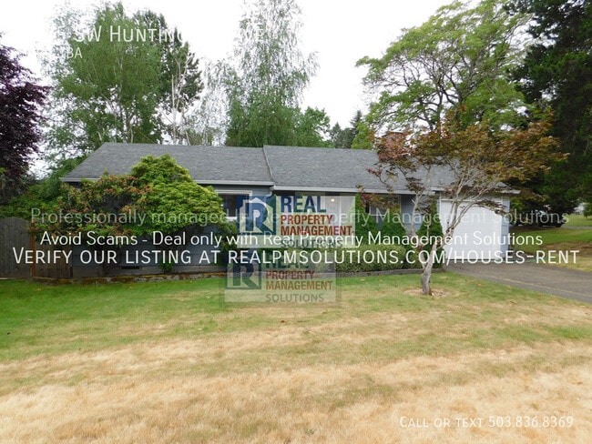 Building Photo - 2045 SW Huntington Ave