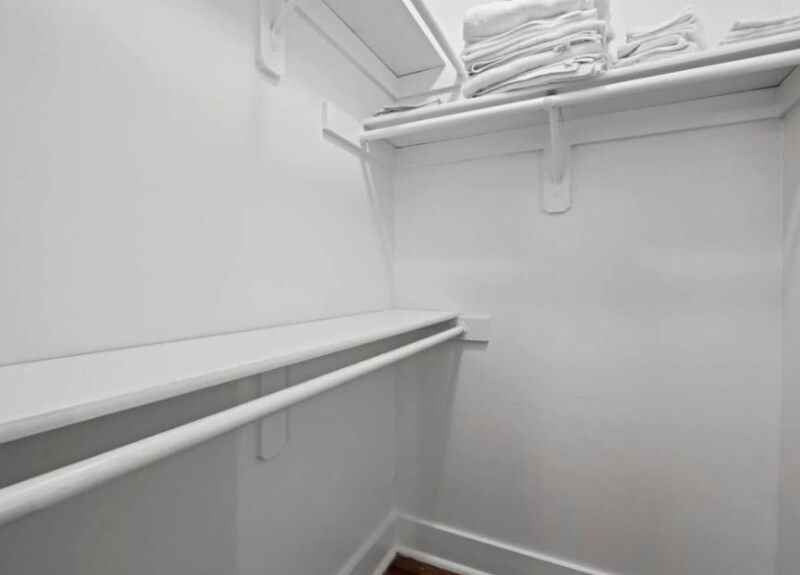 Building Photo - 3820 Walnut St