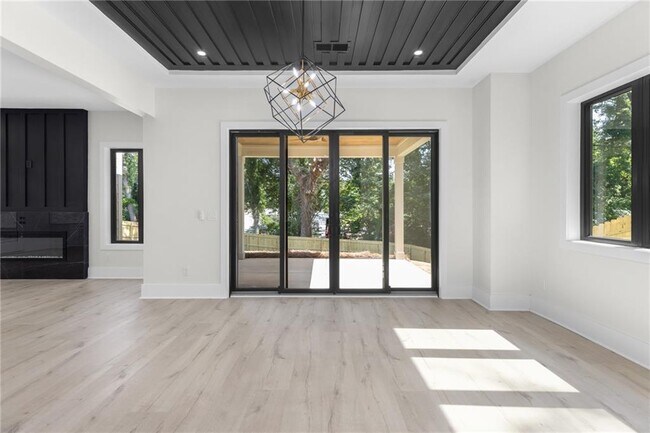 Building Photo - 2278 Tally Dr