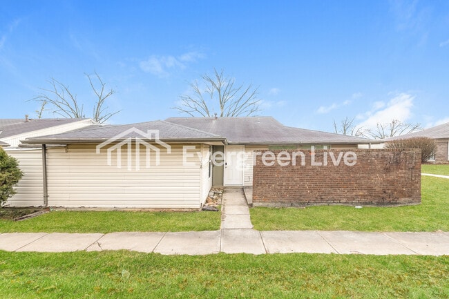 Building Photo - 5636 Troy Villa Blvd