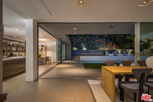 Building Photo - 1166 Angelo Dr