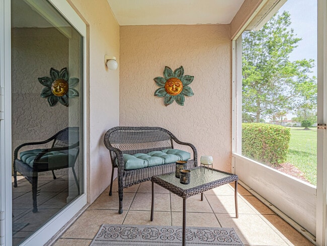 Building Photo - 235 Grand Royale Cir