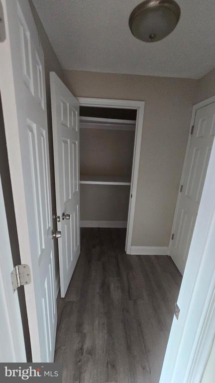 Building Photo - 1121 Arlington Blvd