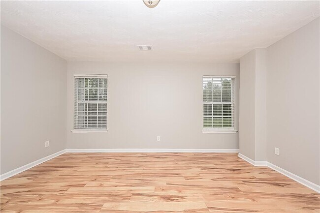 Building Photo - 801 Winsap Dr