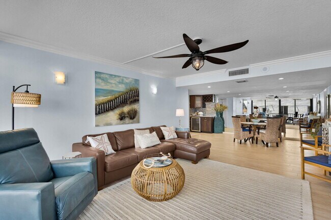 Building Photo - 4200 N Ocean Dr
