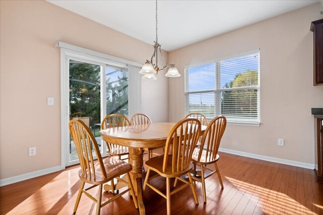 Building Photo - SPECIAL! $1,800 MONTHLY FOR A 6 MONTH LEASE!