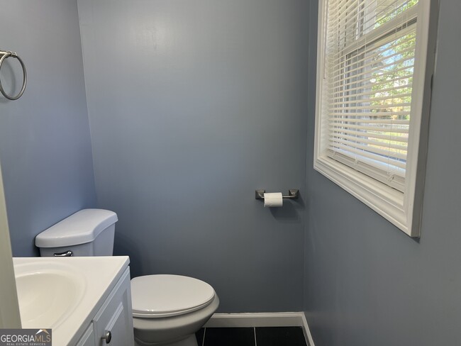 Building Photo - 2875 Carriage Ln