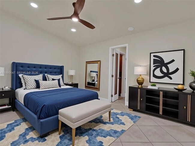 Building Photo - 2158 Baton Rouge