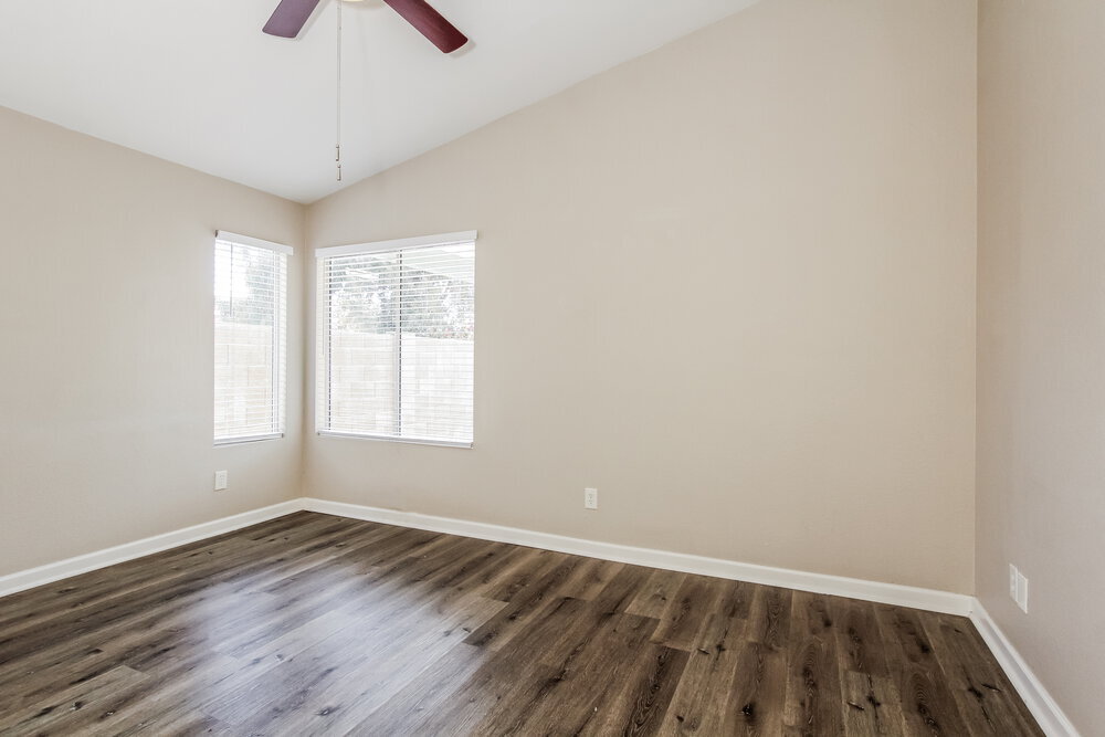 Building Photo - 5035 W Kristal Way