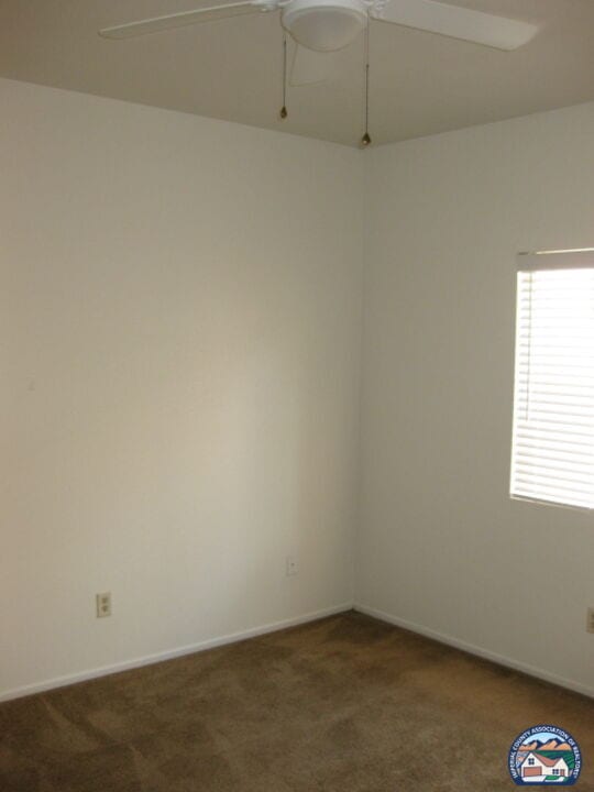 Building Photo - 1100 Rodeo Dr