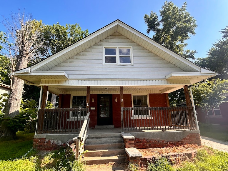Building Photo - 520 E Kansas Ave