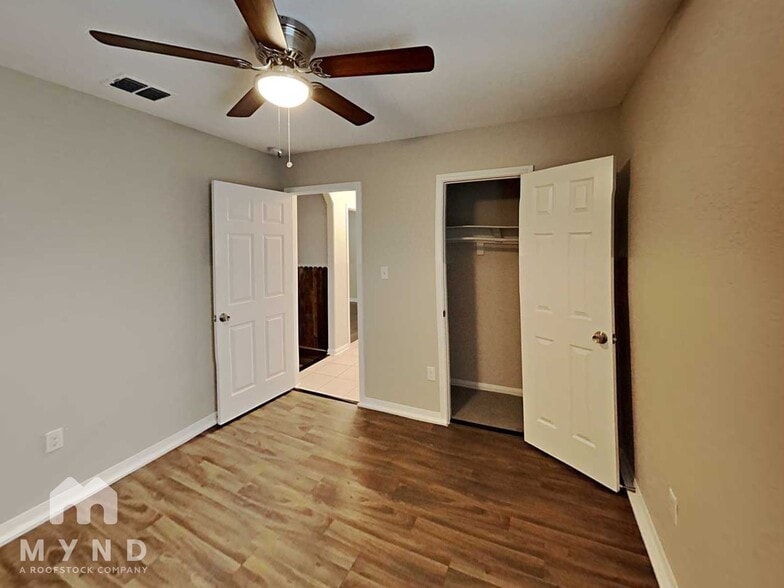 Building Photo - 5422 Chase Canyon