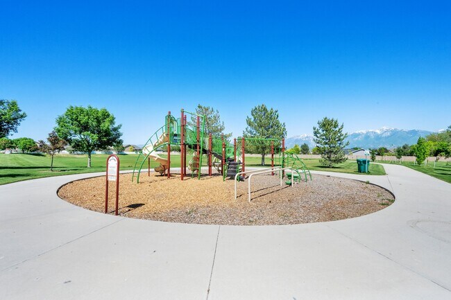 Building Photo - 4333 Park Hollow Ln