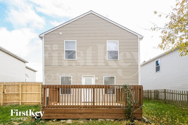 Building Photo - 16773 Lowell Dr
