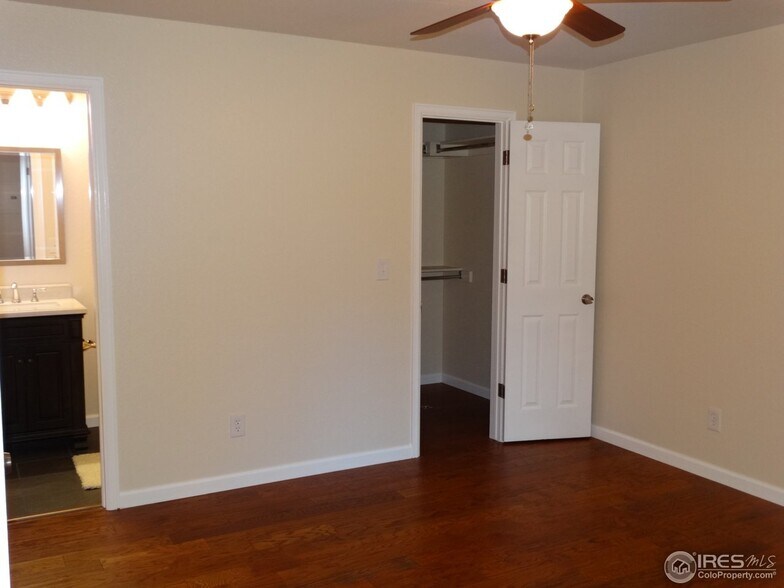 Building Photo - 4879 White Rock Cir