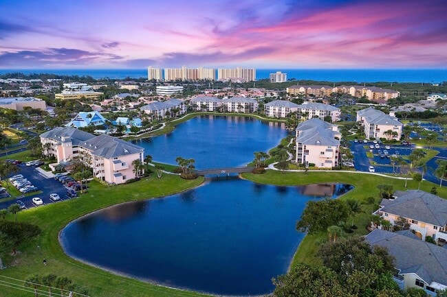 Building Photo - 353 S US HIGHWAY 1