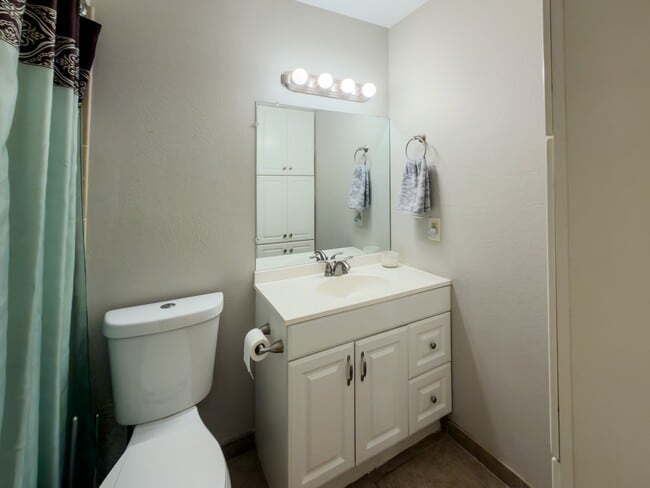 Building Photo - 2574 Marilee Ln