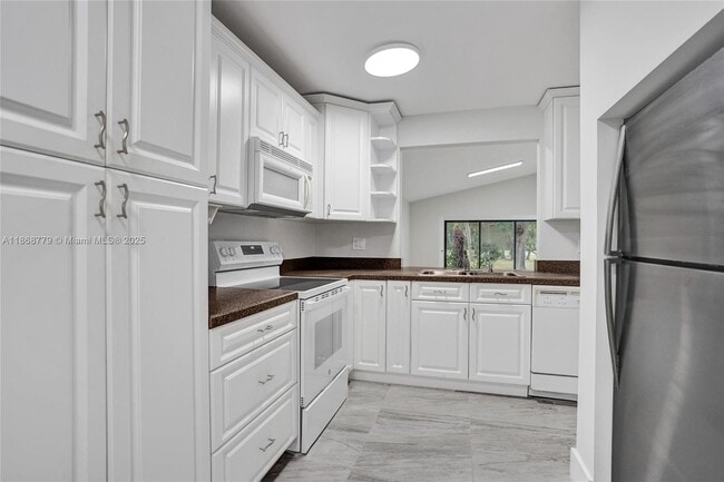 Building Photo - 3821 Arelia Dr