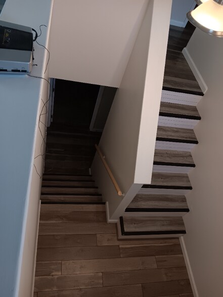 Building Photo - 5520 Carla Dr