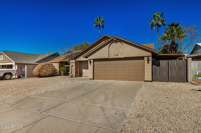 Building Photo - 3128 E Charleston Ave