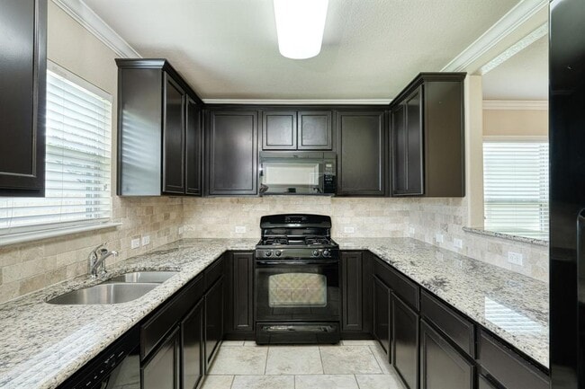 Building Photo - 4201 Creede Dr