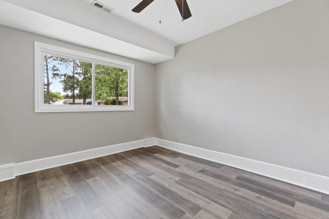 Building Photo - 2916 Knight Rd