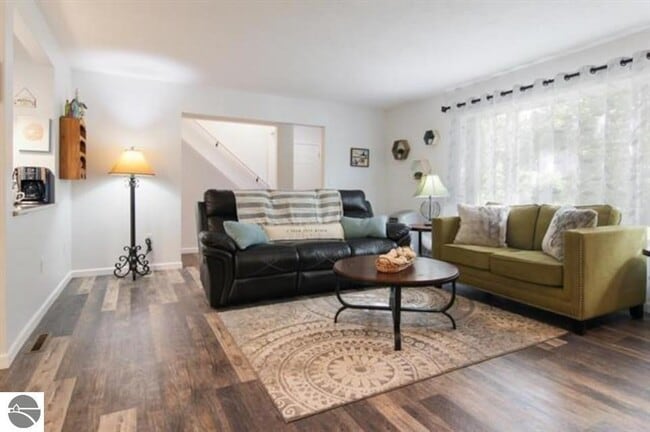 Building Photo - 4019 Williamsburg Rd