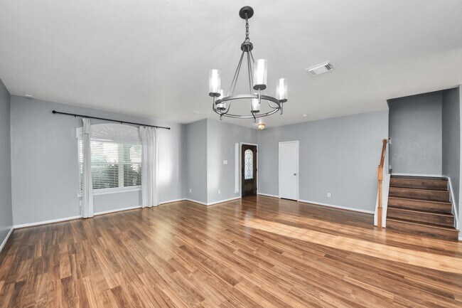 Building Photo - 16319 Autumn Leigh Dr