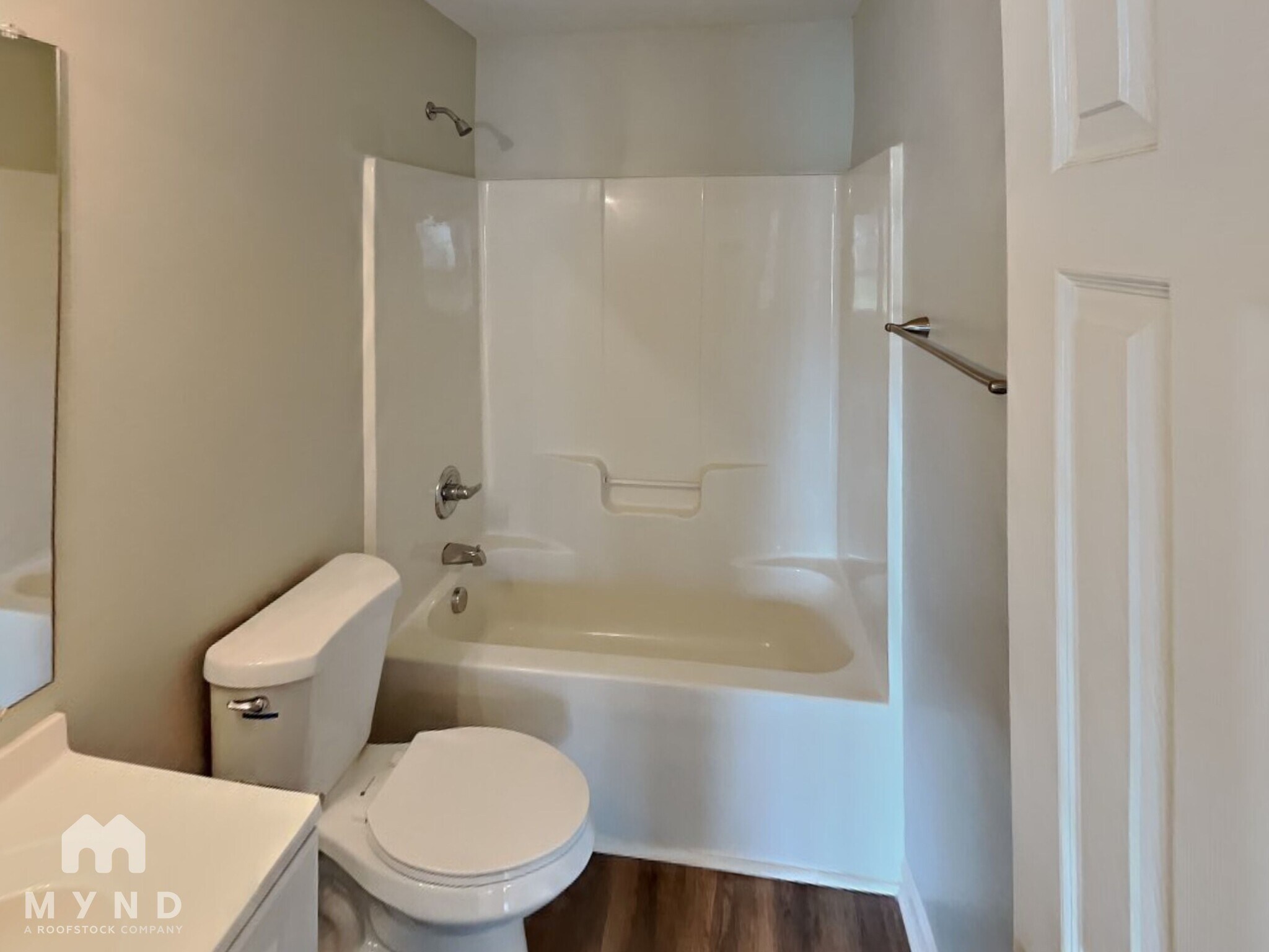 Building Photo - 5511 Windy Valley Dr