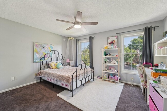 Building Photo - 1477X Langdon Pl