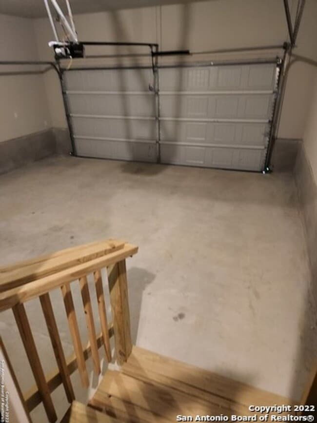 Building Photo - Scenic Crest off Boerne Stage Rd