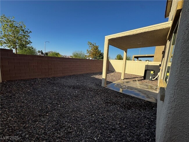 Building Photo - 6502 Baylyn Ct