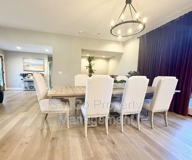 Building Photo - 52327 Ashley Ct