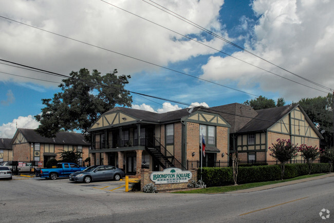 Building Photo - Brompton Square Apartments
