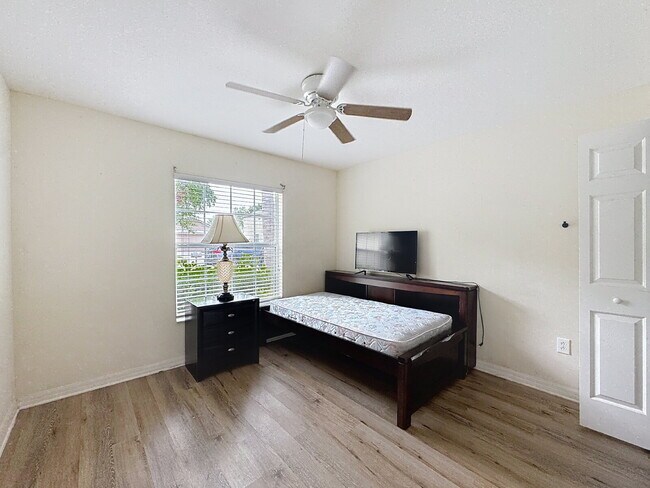 Building Photo - 13465 Fladgate Mark Drive