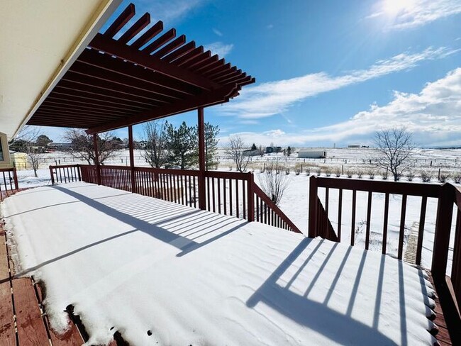 Building Photo - Beautiful Horse Property with Outbuildings...