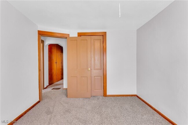 Building Photo - 3882 W 31st St