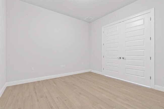 Building Photo - 102 Majestic Arroyo Way