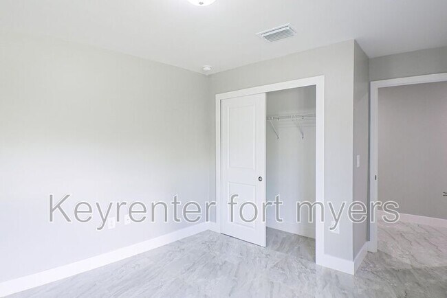 Building Photo - 2020 East 12th Street