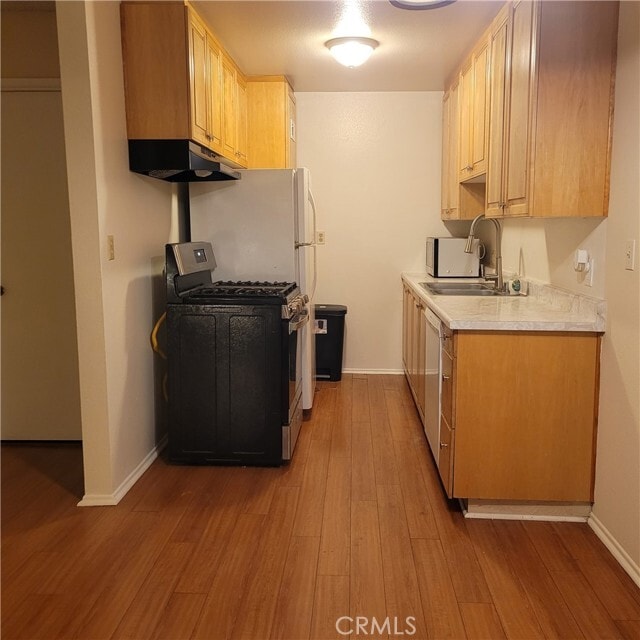 Building Photo - 11041 La Maida St