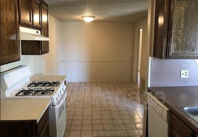 Building Photo - 12409 SW 2nd St