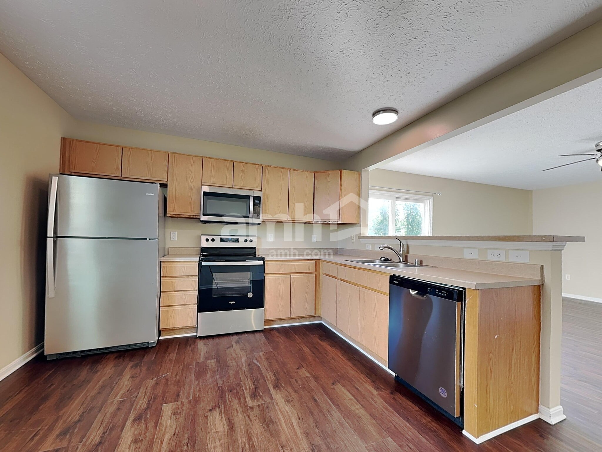 Building Photo - 424 Hartford Ct