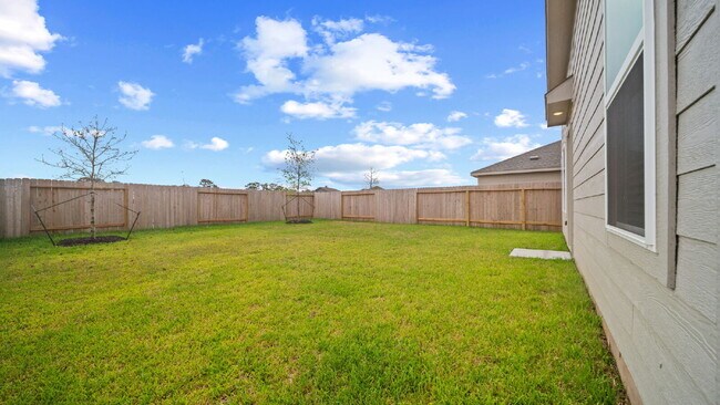 Building Photo - Built in 2025, well cared for, and lightly lived in 4-bedroom, 2.5-bath home located just minutes...