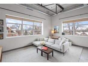 Building Photo - 111 E Franklin Ave