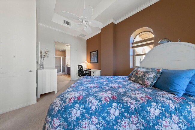 Building Photo - Furnished Exquisite 1-Bedroom Luxury Condo Minutes from the LV Strip with Resort-Style Amenities